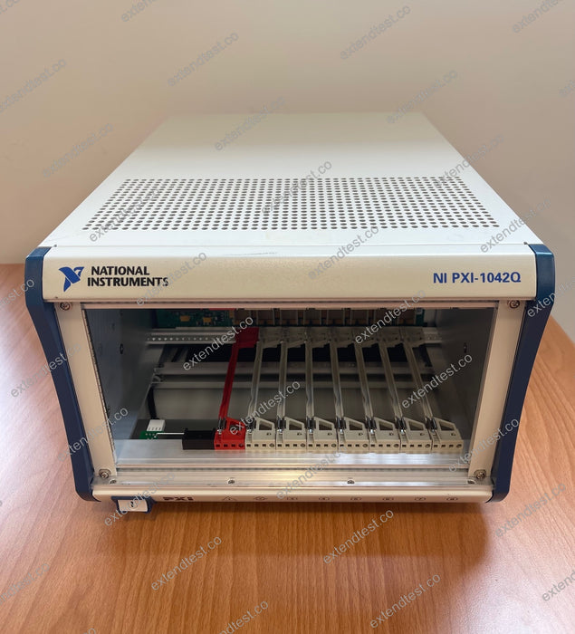 PXI-1042Q - 8-Slot, Quiet, Universal AC PXI Chassis